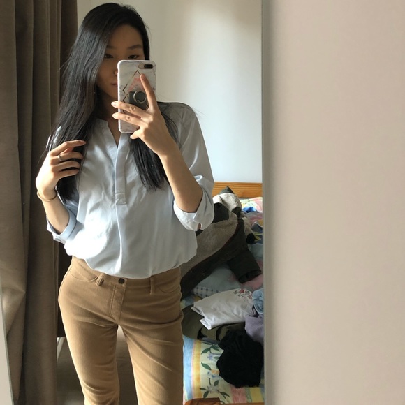 Meet your Posher, Claire - Picture 2 of 7